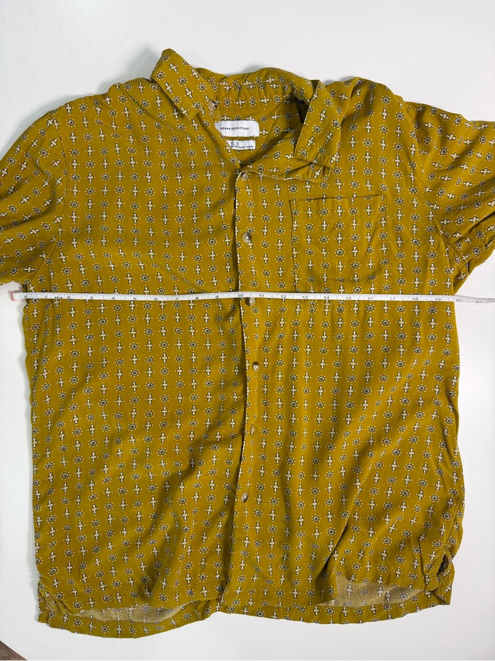 Urban Outfitters Men's Mustard Yellow Medium Geometric Print Button Down Shirt - Picture 7 of 11